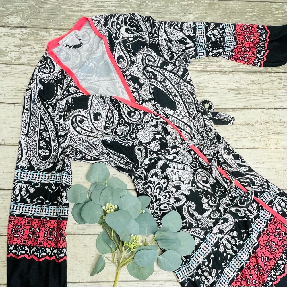 Linea Donatella Damask Long Sleeve Robe